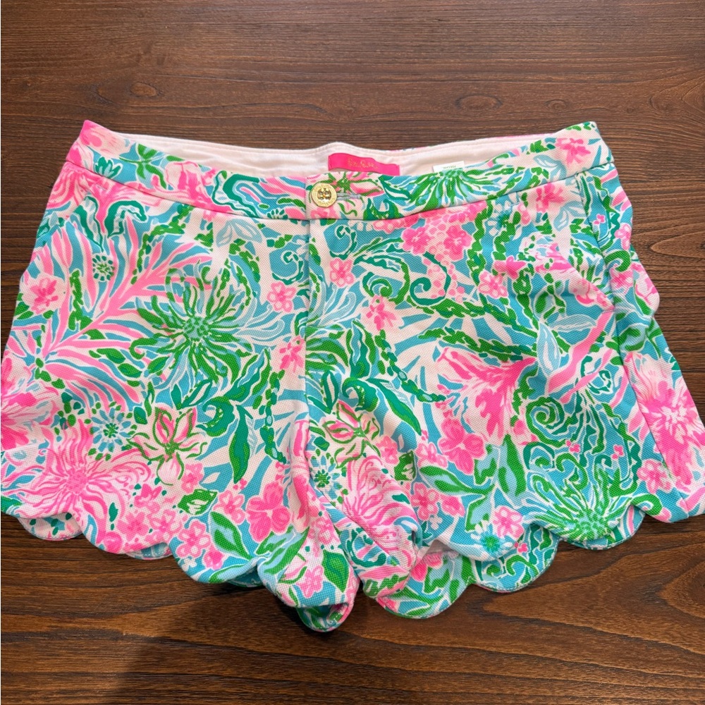 Lilly Pulitzer Pink and Green Floral Women Shorts